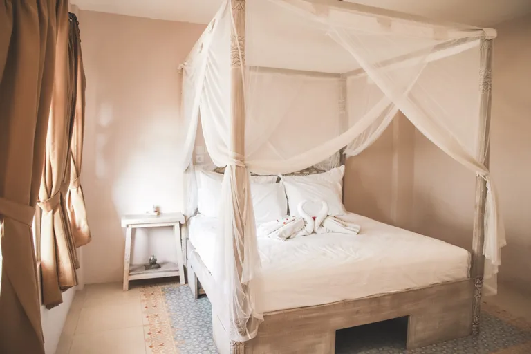 Workation and Wellness in Nusa Lembongan: How to Balance Calls and Calm